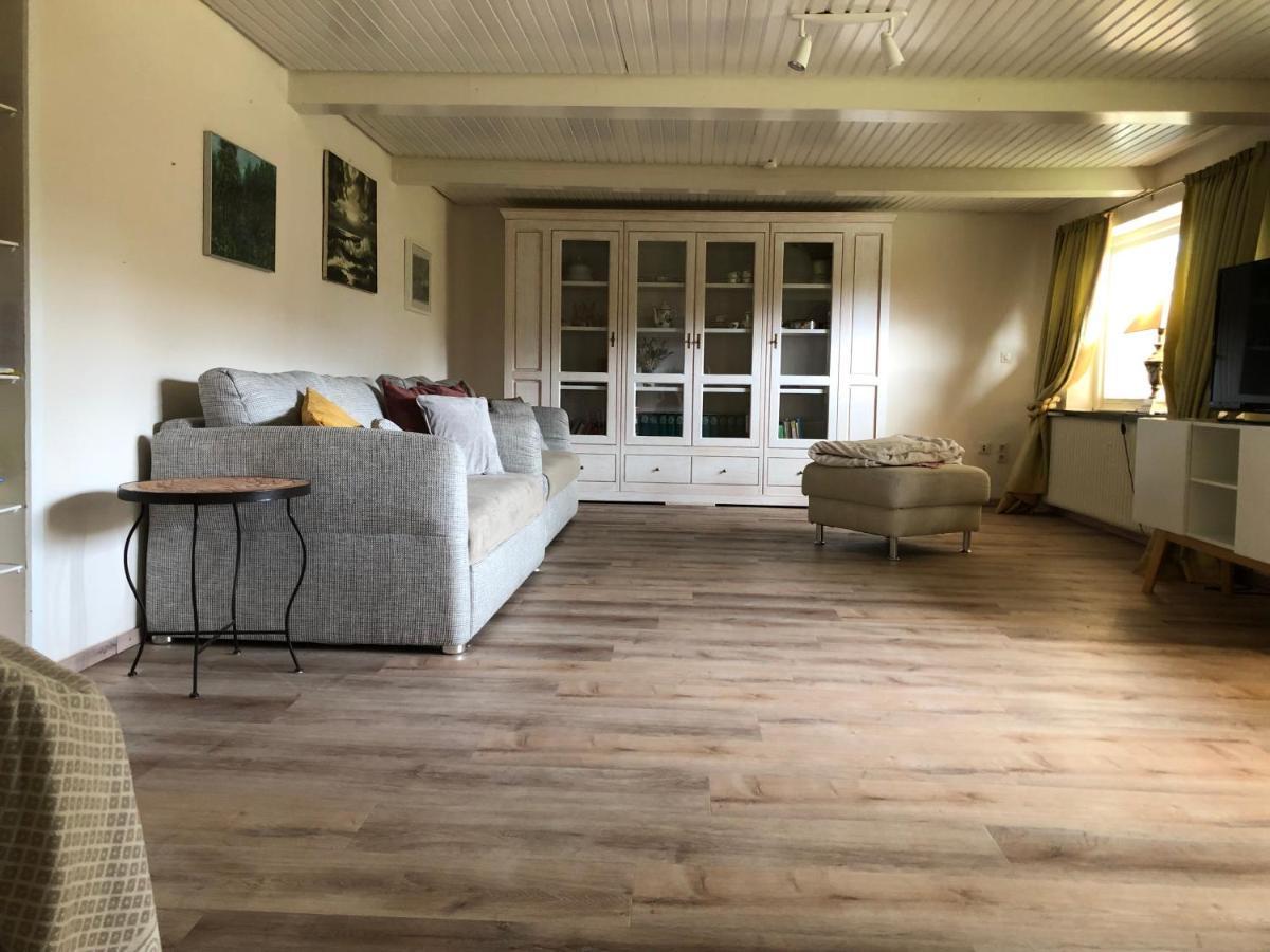 Grosszuegiges Reetdachhaus An Der Nordsee Langenhorn Екстер'єр фото